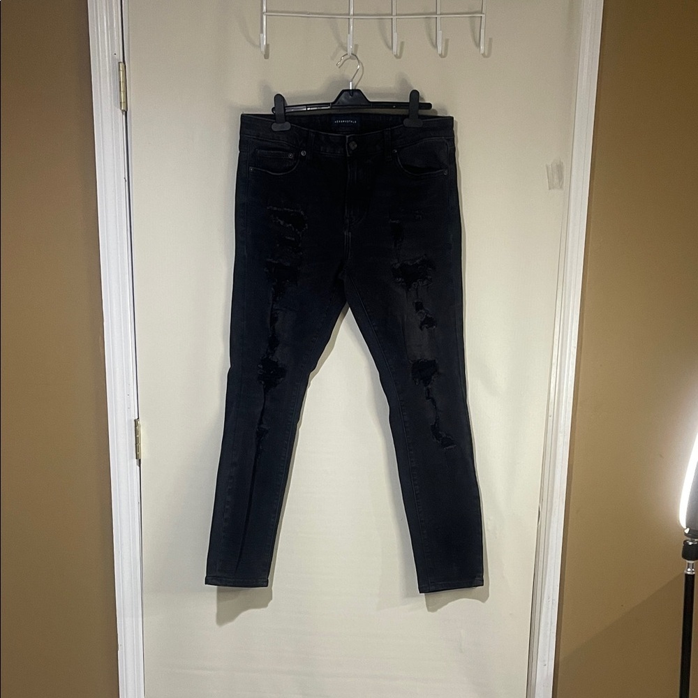 Aeropostale Black Super Skinny Distressed Jeans Size 33/32 Like New Condition